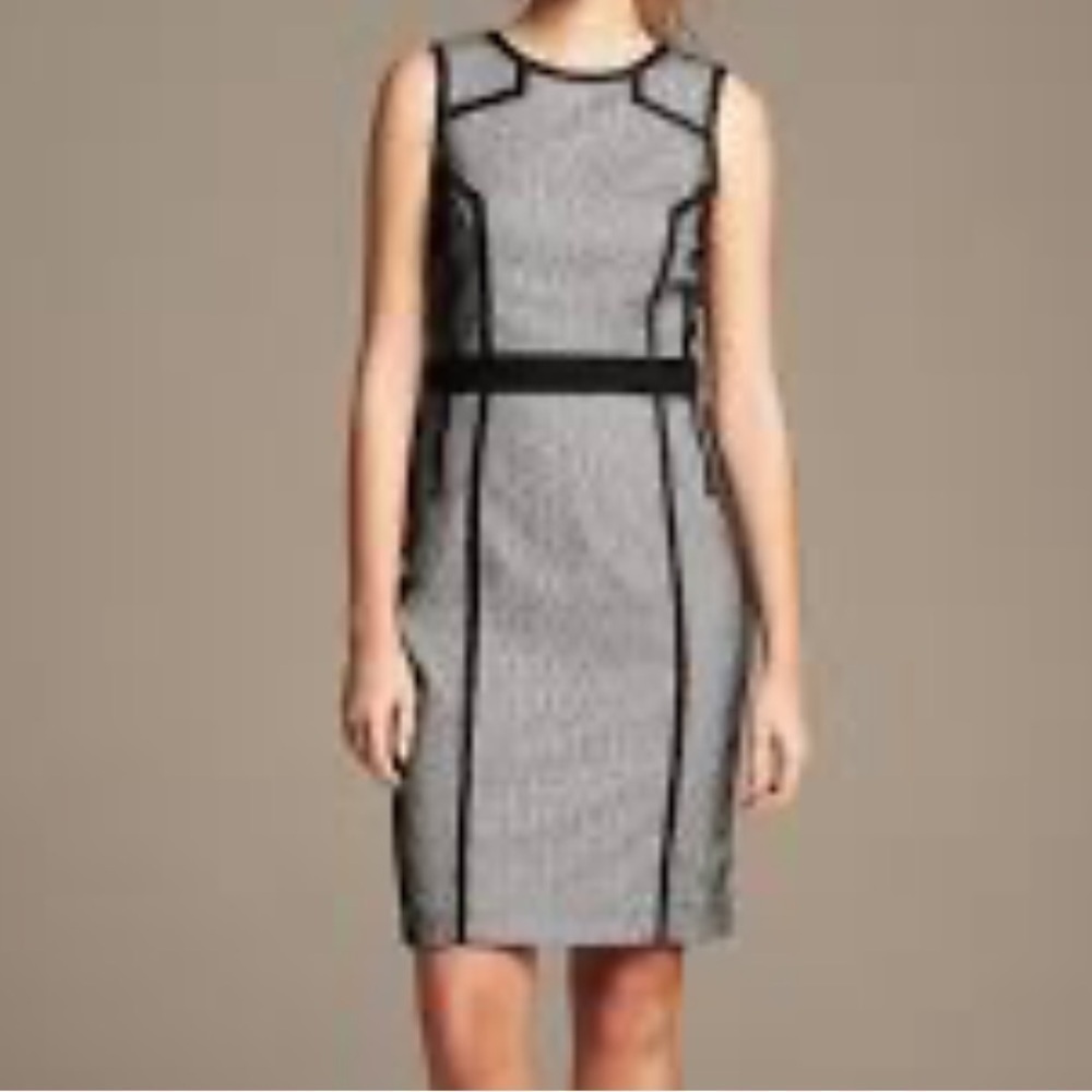 Banana Republic Lace Covered Sleeveless Piped Midi Sheath